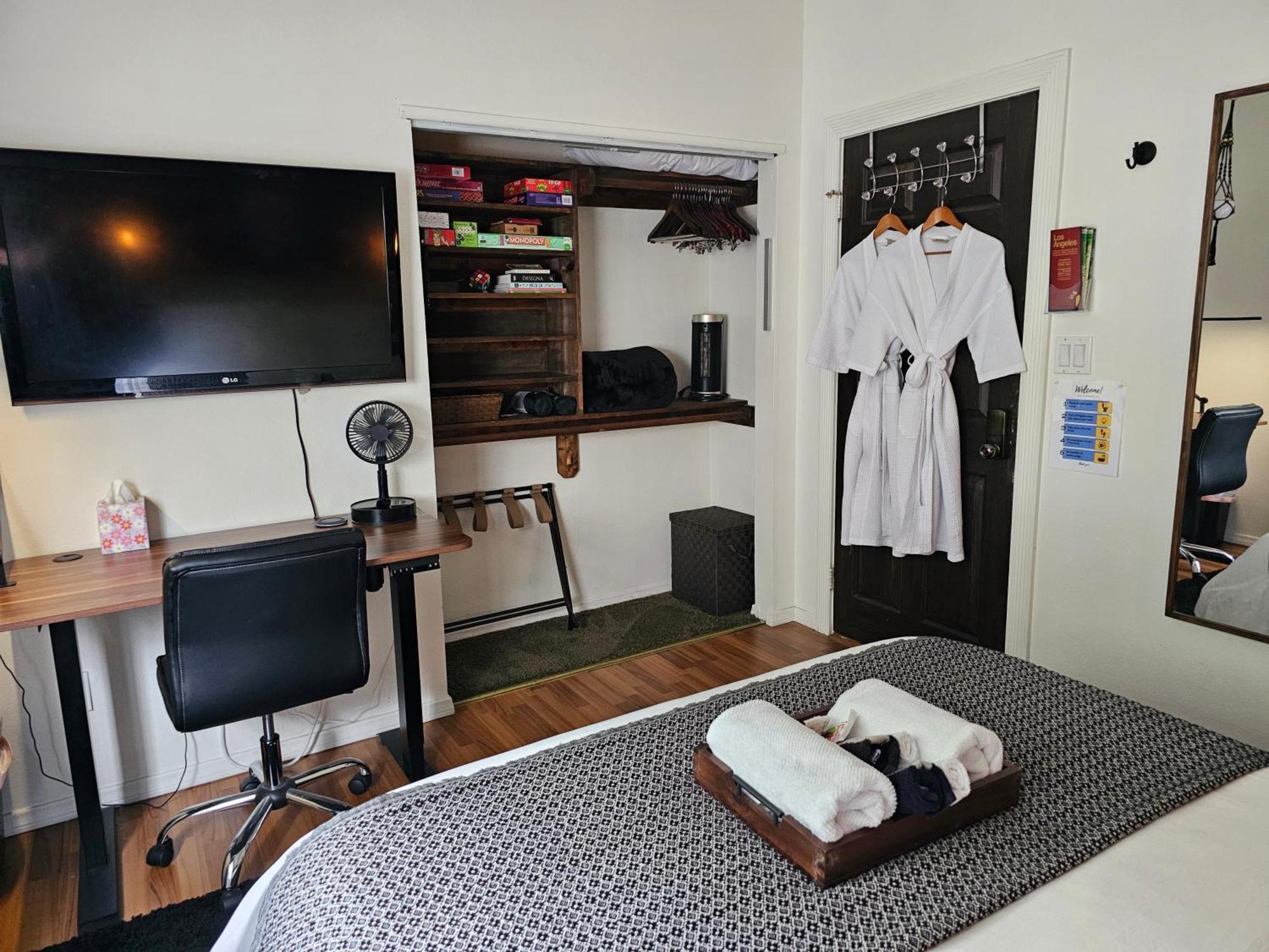 Appartement Tranquility At The House Of Alchemy Hollywood à Los Angeles Extérieur photo